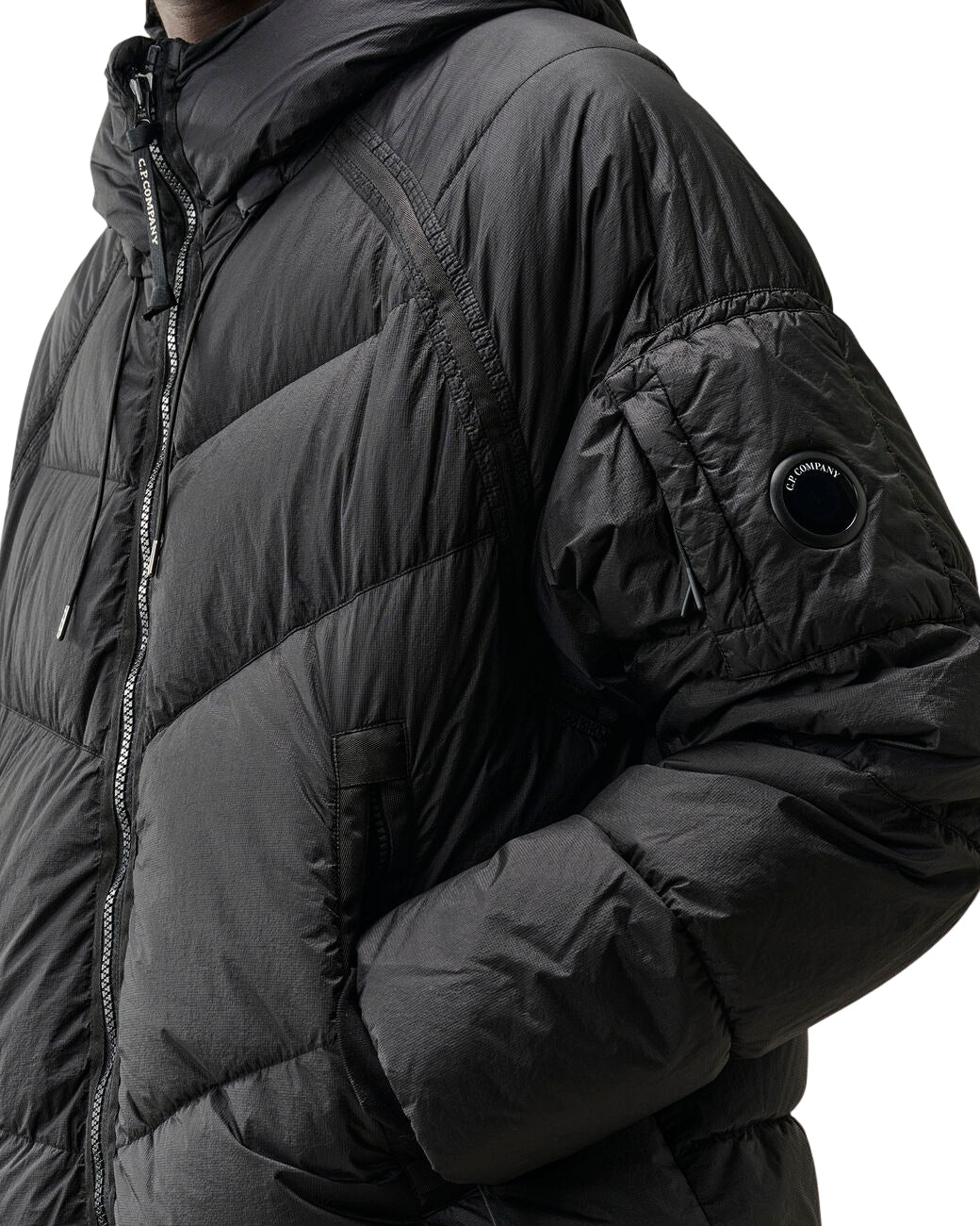 VESTES C.P. COMPANY BLACK