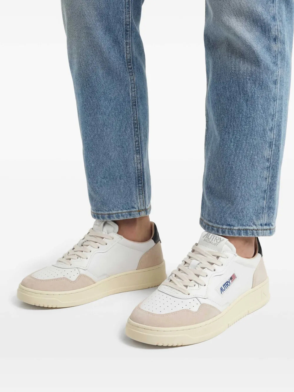 SNEAKERS AUTRY WHT/BLK