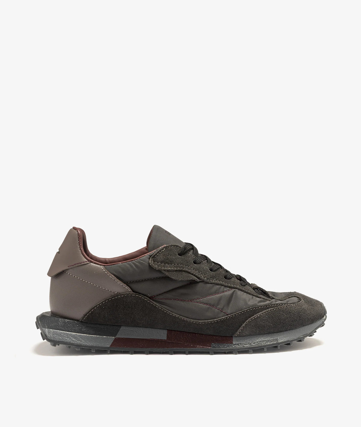 SNEAKERS GHOUD IRN/TAU